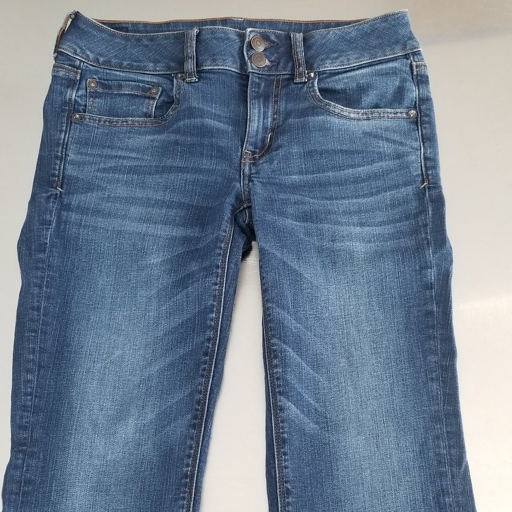 Size 6 Extra Long American Eagle Artist Flare Double Button Dark Wash Jeans